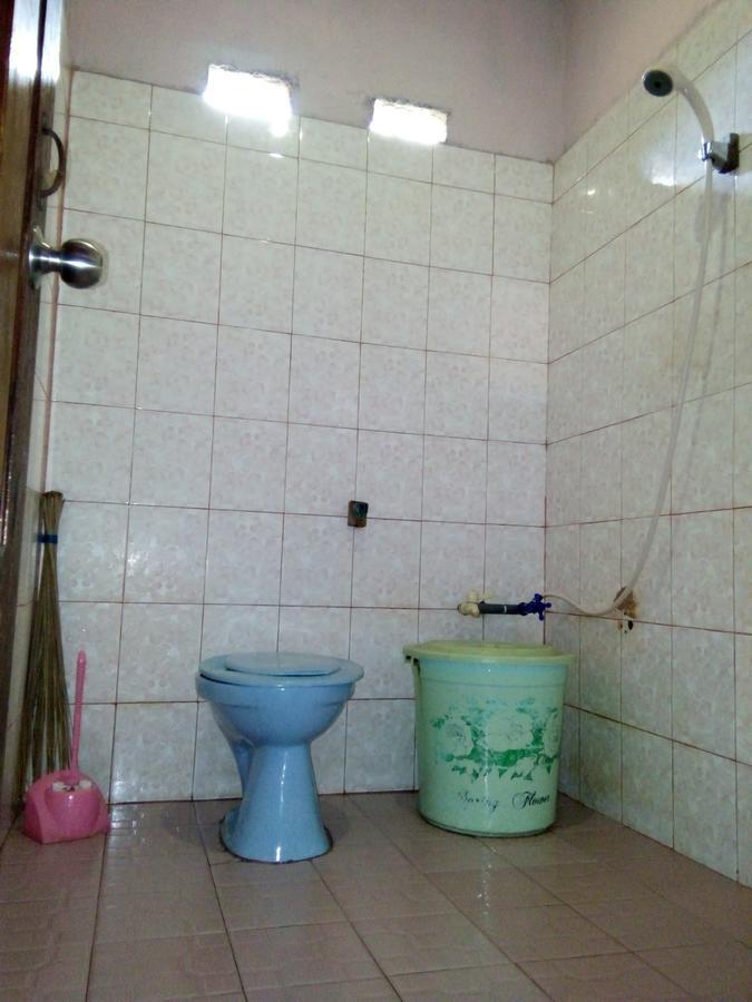 Novita Homestay Bunaken Exterior foto
