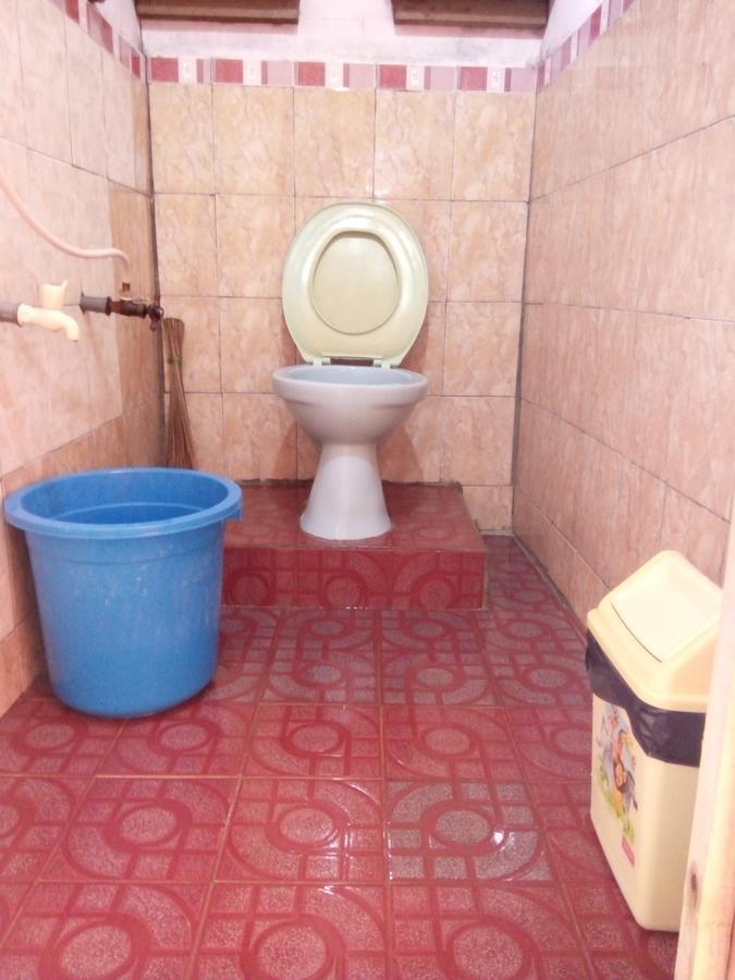 Novita Homestay Bunaken Exterior foto